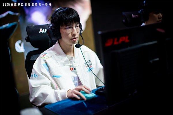 26年英雄联盟职业联赛 为玩家带来超凡体验开元棋牌无畏竞巅峰！傲风携手2025-20(图2)